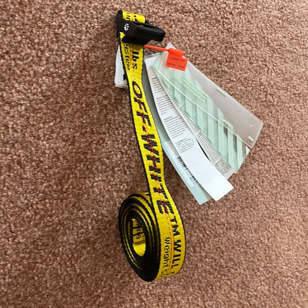 Off-white belt with tag